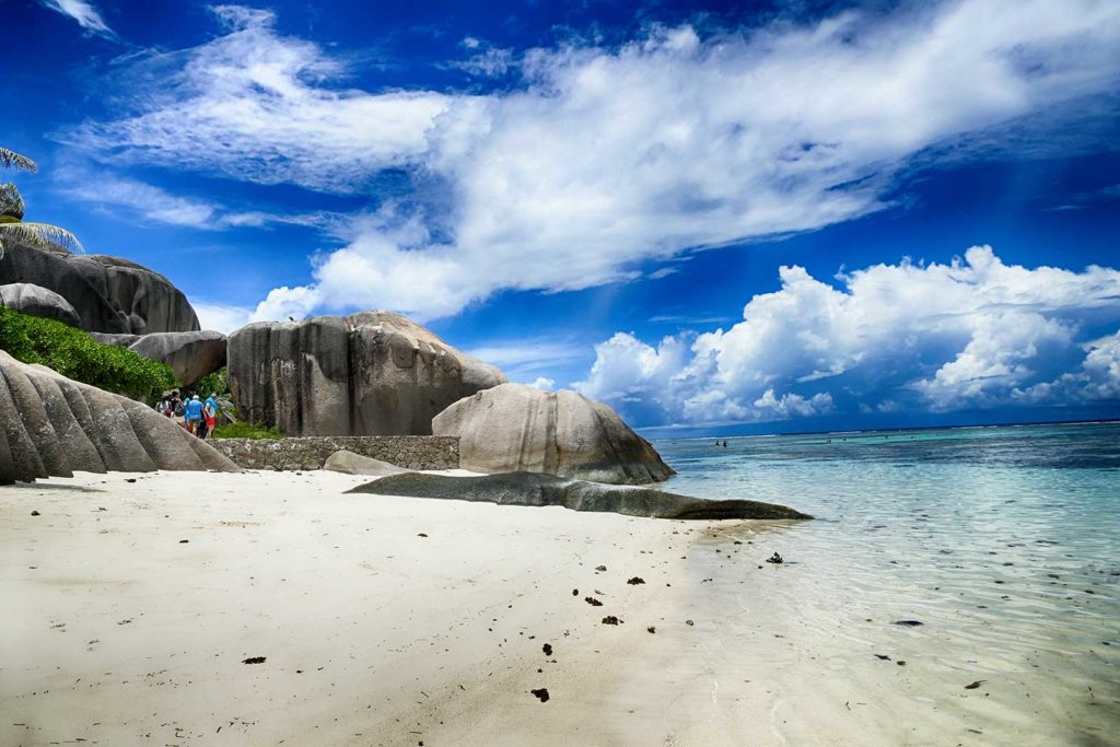 sychellen-la-digue-beach-bild-1