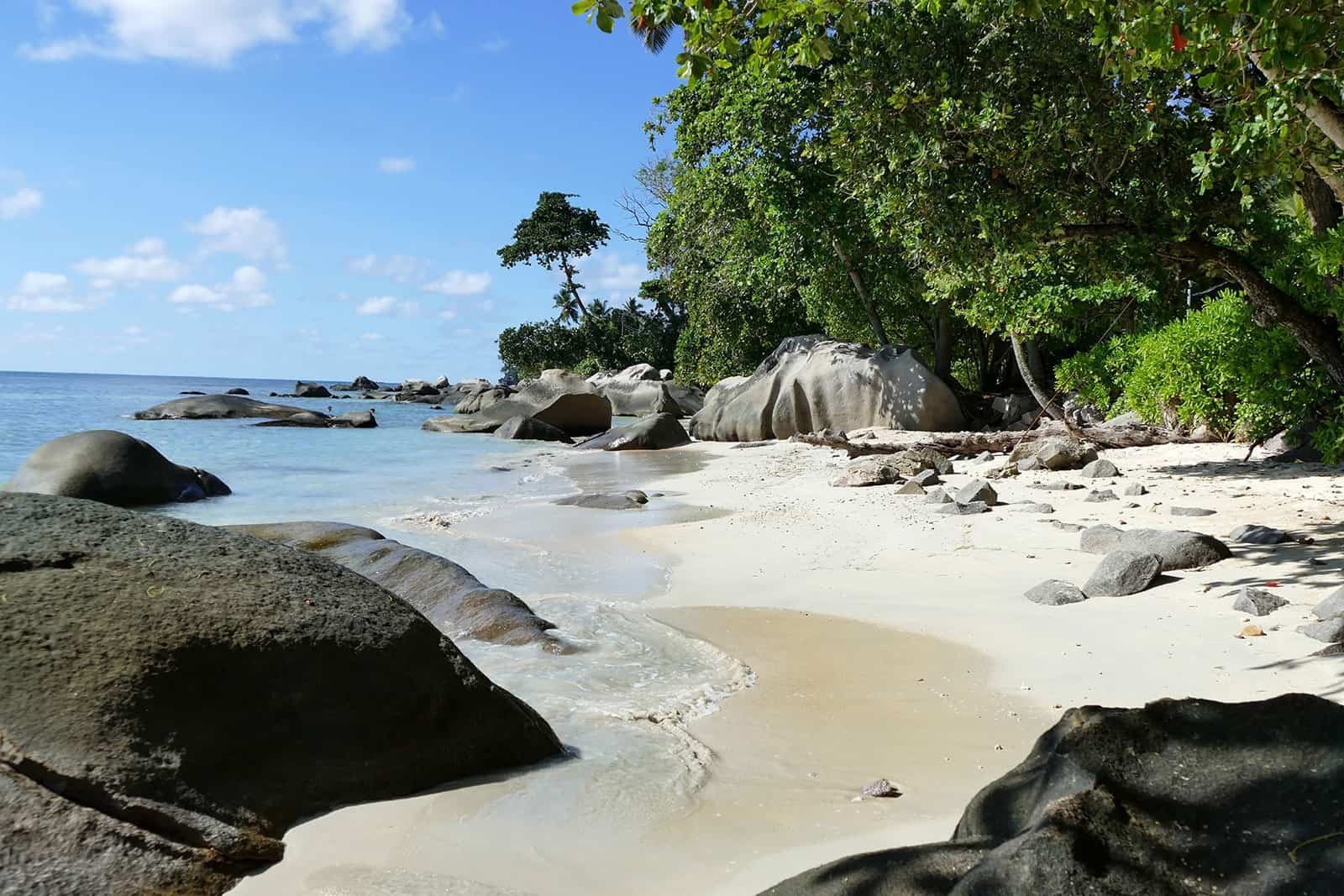 Seychellen La Digue Beach